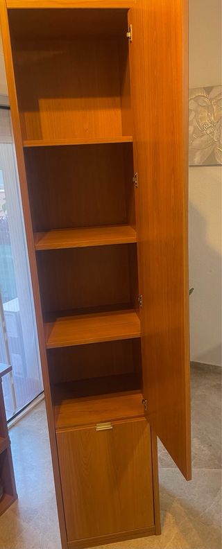 Mueble de salón de madera
