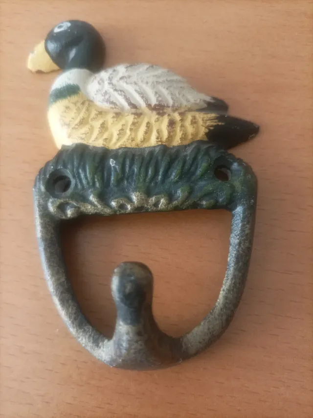 Colgador de pared con diseño de pato