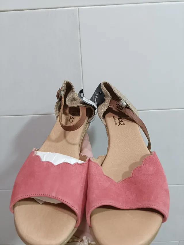 Sandalias cuña esparto rosa y beige
