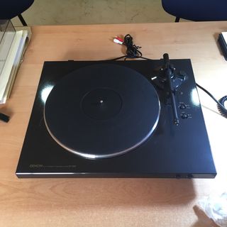 Denon DP-300F Tocadiscos Automático