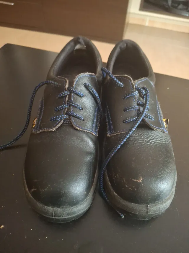 Zapatos de seguridad negros talla 41