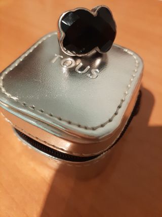 Anillo Tous Flor Negra y Plata