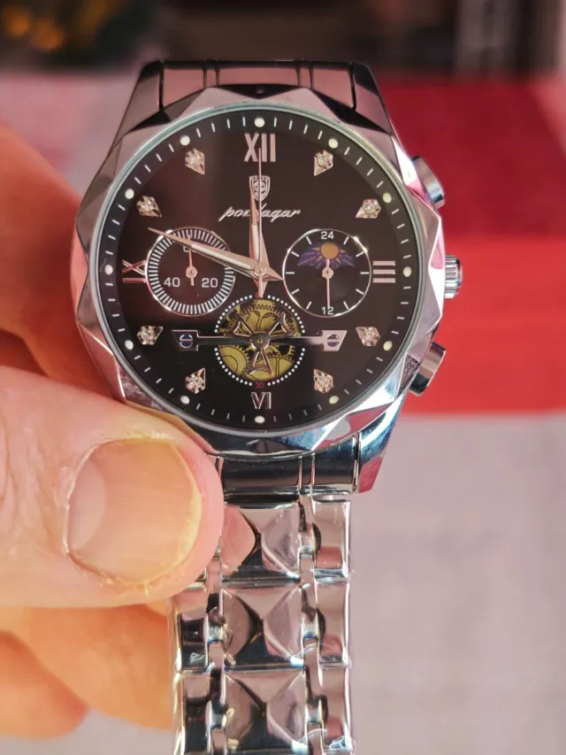 Reloj Analógico de Cuarzo