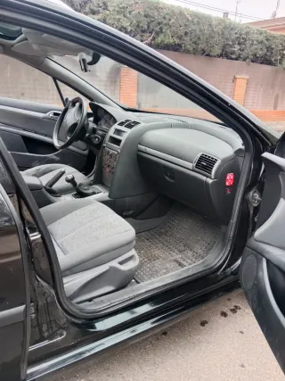 Peugeot 407 SW Hdi 2005.