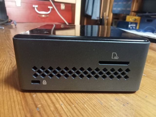 Intel NUC Kit NUC5PGYH