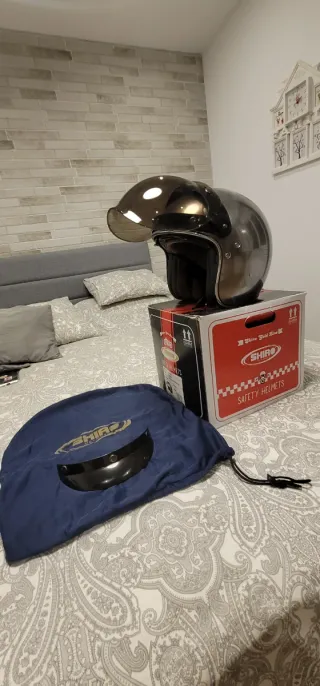 Casco Jet Shiro SH 235