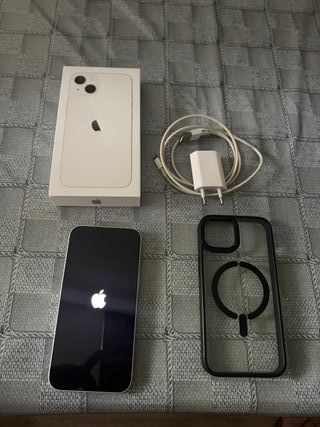 iPhone 13 128 GB + Magsafe (Carga Inalambrica)