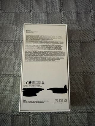 iPhone 13 128 GB + Magsafe (Carga Inalambrica)