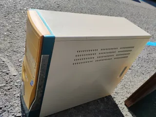 Torre Ordenador LG Antigua Amarilla/Verde negociab