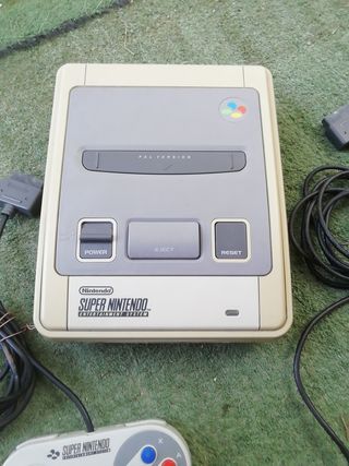 Consola Super Nintendo SNES Beige + Accesorios