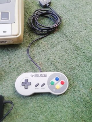 Consola Super Nintendo SNES Beige + Accesorios