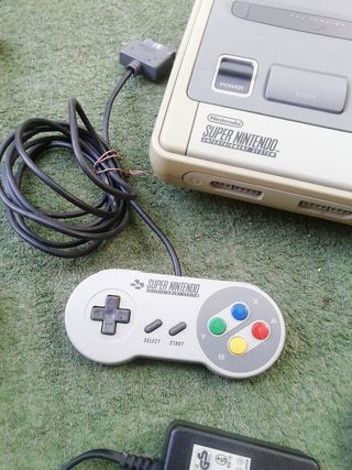 Consola Super Nintendo SNES Beige + Accesorios