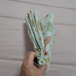 Tovaglia con foglie
Misure 2,10×1,34