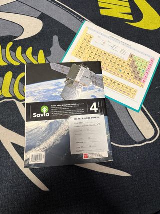 Física y química. 4 ESO. Savia