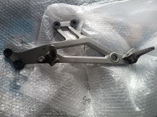 Soporte Estribera Ducati Monster 620 Clásica
