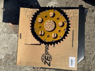 Corona ZF Sprockets Gold 40 denti