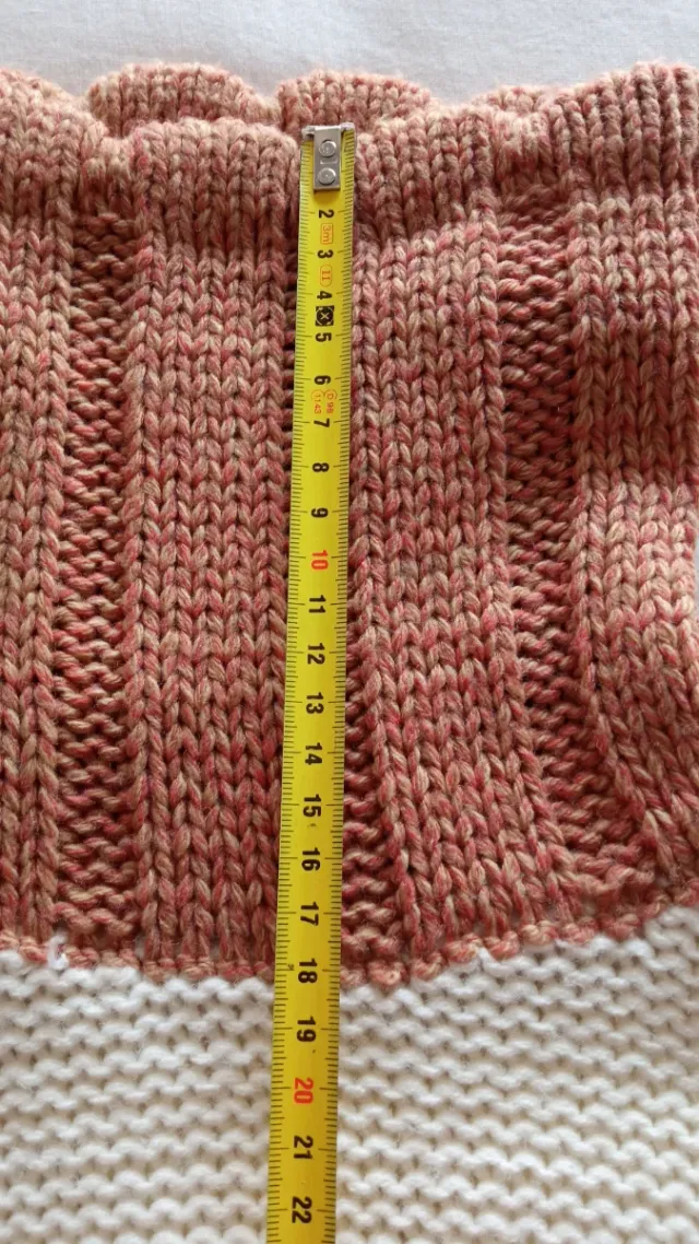 Jersey cuello vuelto talla G blanco y marrón