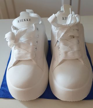 Zapatillas Ajekke Blancas Plataforma