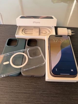 iPhone 16 PRO | 96% | Apple Store 12/10 | Desierto