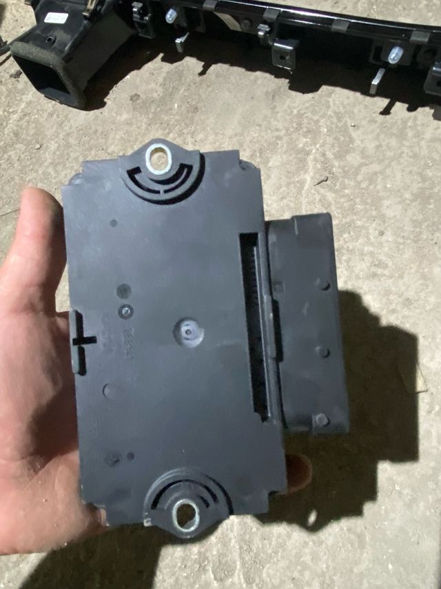 Módulo Freno Mano VW Touareg 2014 7P0.907.801.F