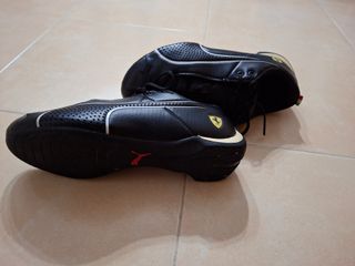 Zapatillas Puma Ferrari Niños T.36 Negras