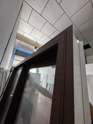 Puertas PVC Bicolor Correderas 3 Hojas