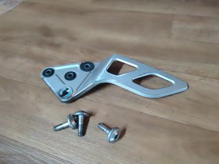 Soporte Estribera Izquierda Suzuki GSX650F 2009