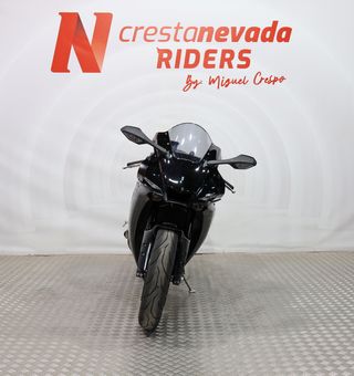 Yamaha YZF R1