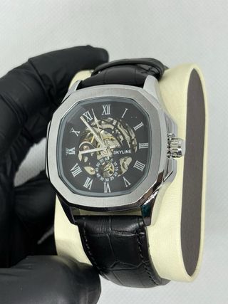 Reloj Skyline Esqueleto Negro y Plateado