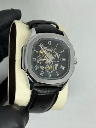 Reloj Skyline Esqueleto Negro y Plateado