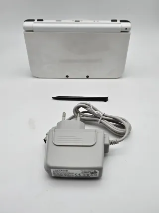 New 3DS XL Limited Edition Originale Fire Emblem