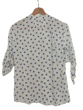 Blusa Sfera lunares azules blanca