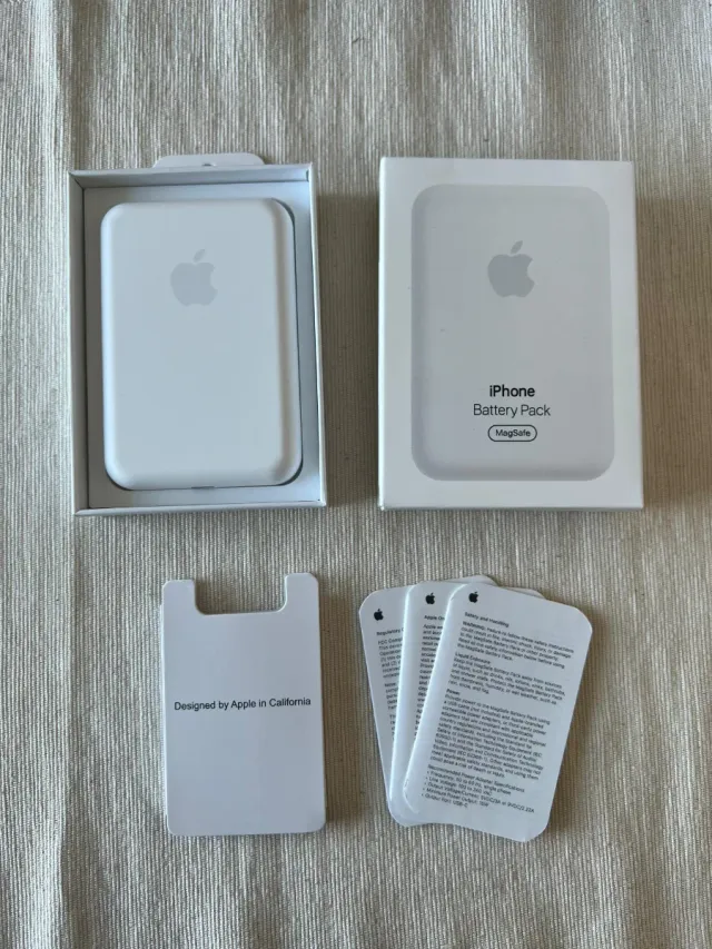 Apple MagSafe Battery Pack