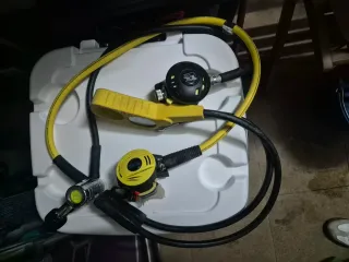 Regulador de buceo completo