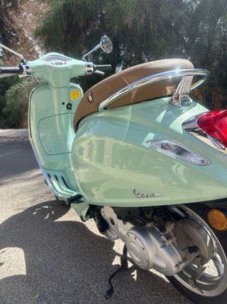 Vespa Primavera 50 4T