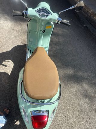 Vespa Primavera 50 4T
