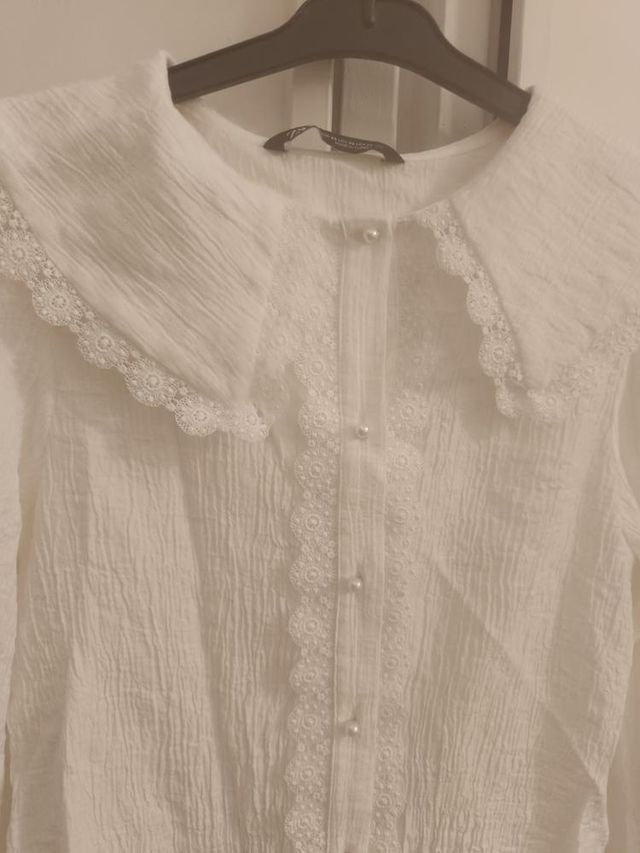 Camisa Zara cuello bobo blanca talla XS