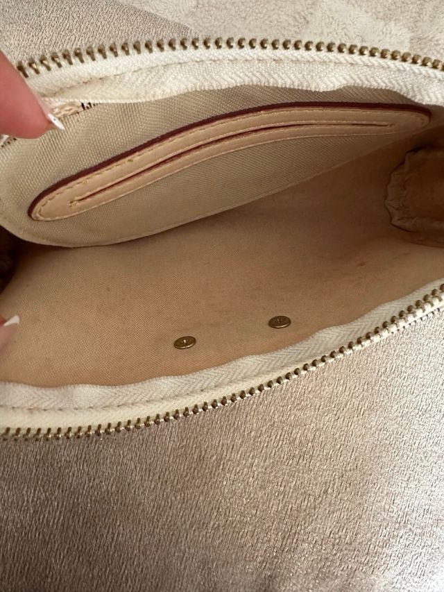 Bolso pochette Damier Beige Cadena Dorada