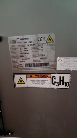 Vitrina Helados Pozzetto Gelatti 4+2.Usado 1 año.