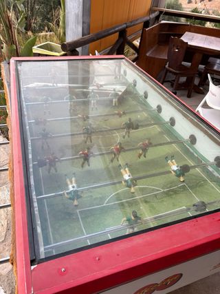 Futbolín Presas 2000 - Madera mal estado