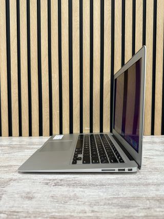 MacBook Air 13" 2017 i5 8gb 128gb SSD