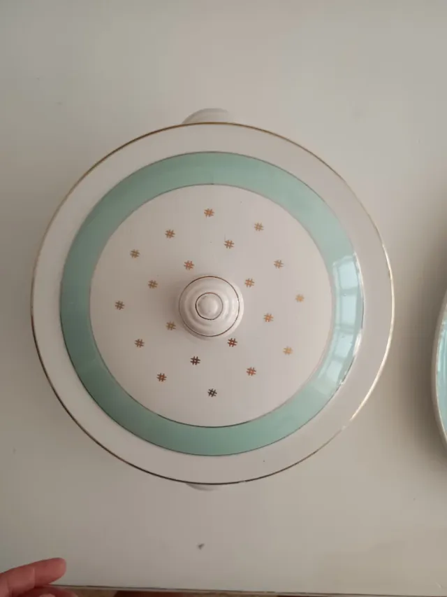 Sopera y bandeja porcelana