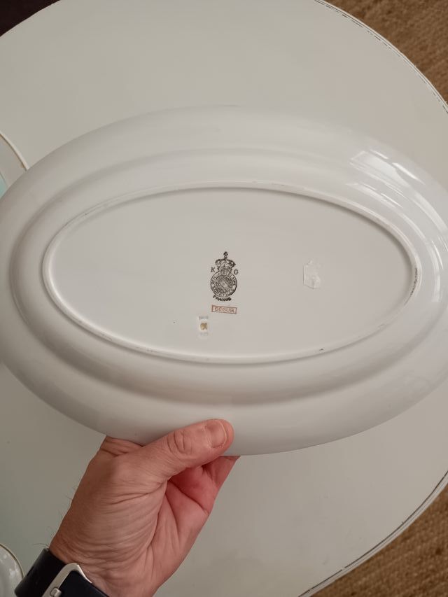 Sopera y bandeja porcelana