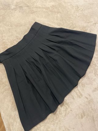 Falda negra Bershka Talla M