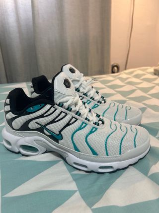 Nike TN Air Max Plus Blancas y Turquesa