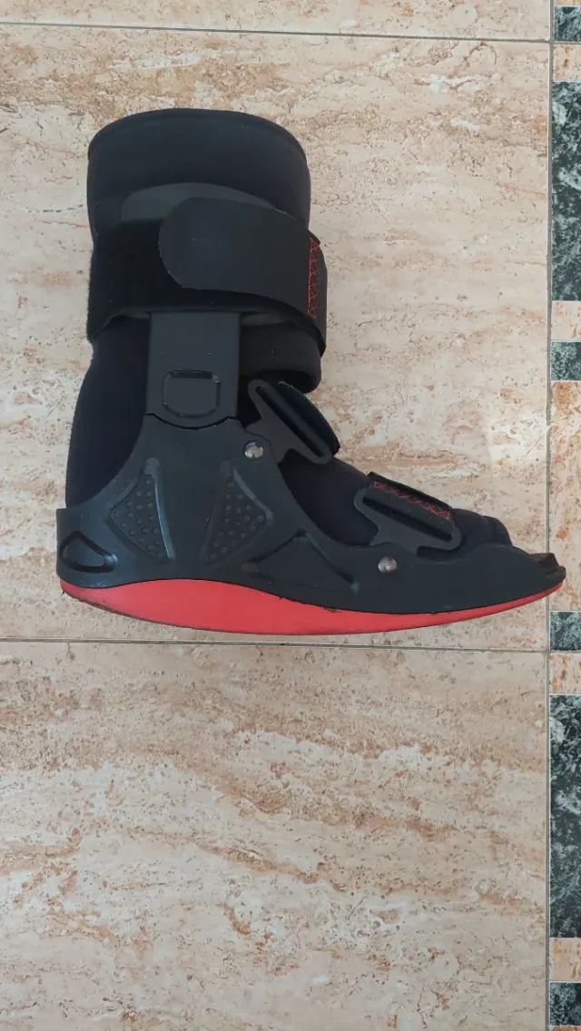 Bota Ortopédica Walker Xcel Trax