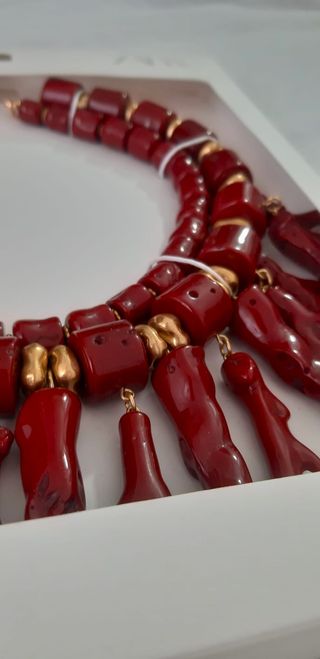 Collar doble. De ZARA. De esta temporada. Nuevo si