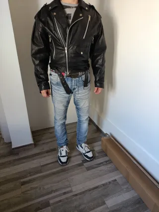 Cazadora de Cuero Biker (Talla S, pero es más M