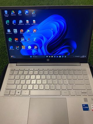 Ordenador Portátil HP Pavilion 14