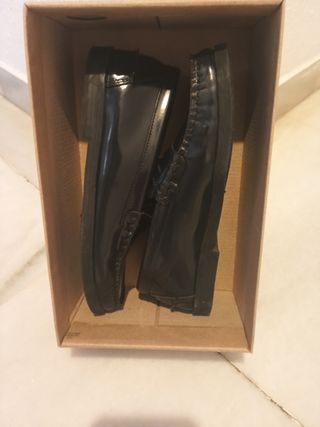 Zapatos UNIT SHOES niño talla 35